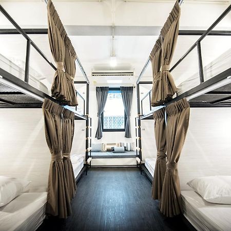 Moon House Hostel Bangkok Eksteriør bilde