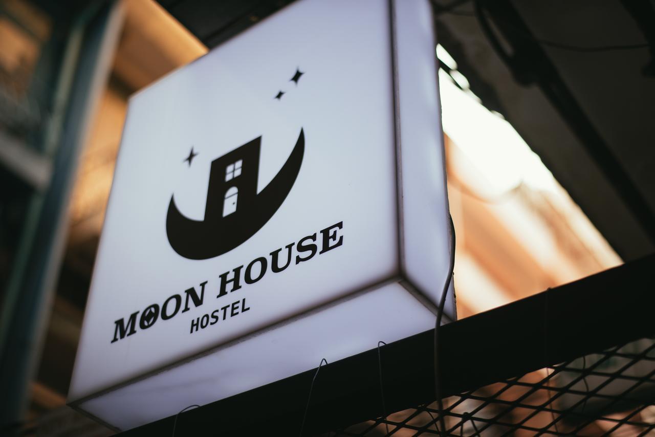 Moon House Hostel Bangkok Eksteriør bilde