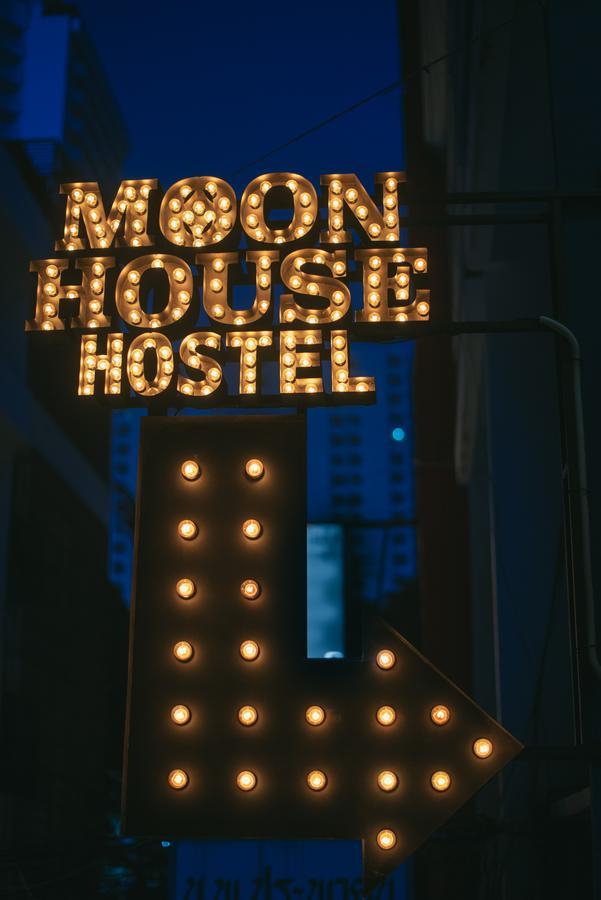 Moon House Hostel Bangkok Eksteriør bilde